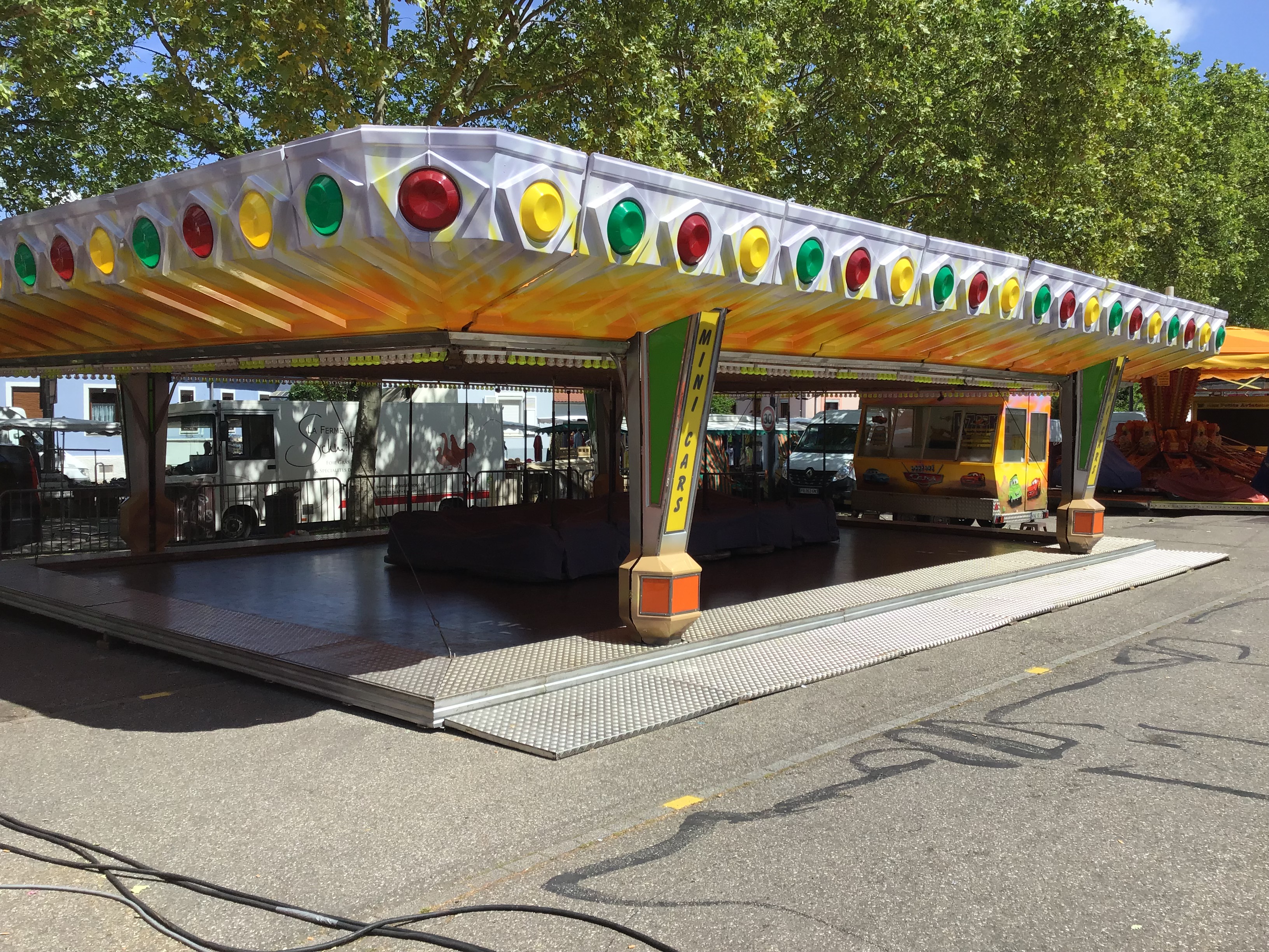 animation-centre-commercial
animation-centre-ville
animation-fête-foraine-1900