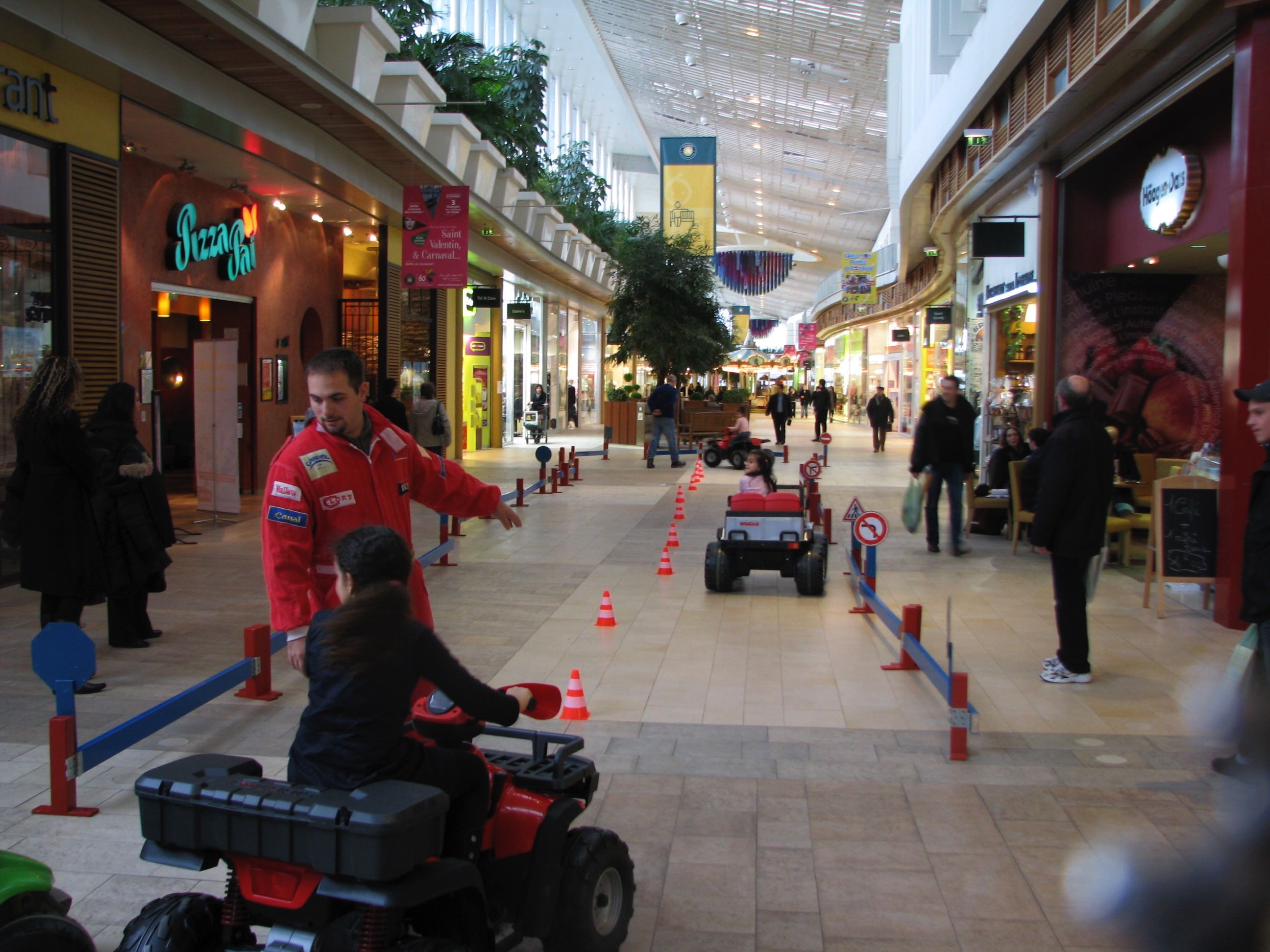 Animation centre commercial,
Prévention routière
